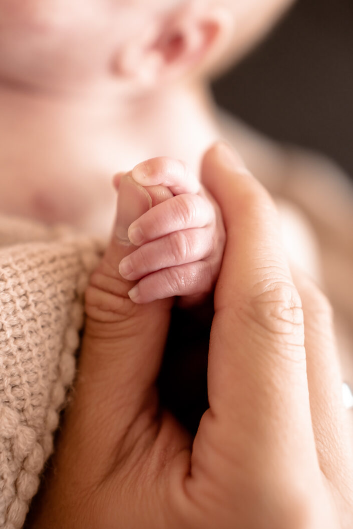 Newborn-Fotograf-Shooting-Baby