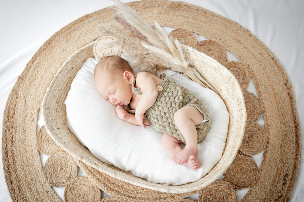 Newborn-Fotograf-Shooting-Baby